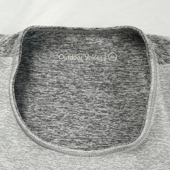 Outdoor Voices Splashback Colourblock Crop  Tank with Back Cut Out XS - Picture 9 of 16